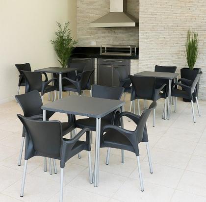 Imagem de Cadeiras Setúbal Preta Confortável Com Braço Poltrona