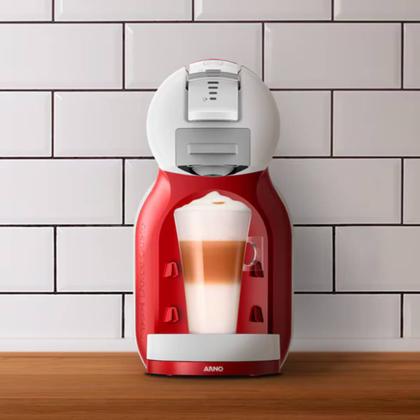 Imagem de Cafeteira de capsulas minime cinza e vermelha arno