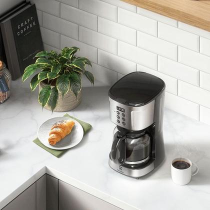 Imagem de Cafeteira Elétrica Digital Electrolux 38 Xícaras Inox 110v