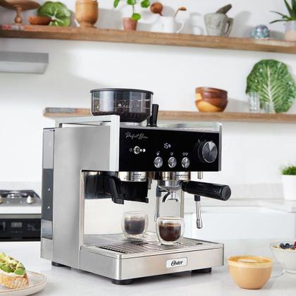 Imagem de Cafeteira Espresso Oster Perfect Brew Máxima 220V