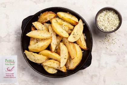 Imagem de Caixa Com 2.000 Sachês Sal Refinado Marca Petit 1G (1Cx)