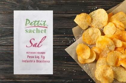 Imagem de Caixa Com 2.000 Sachês Sal Refinado Marca Petit 1G (1Cx)