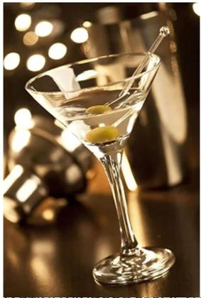 Imagem de Caixa com 6 taças para Martini 250ml vidro