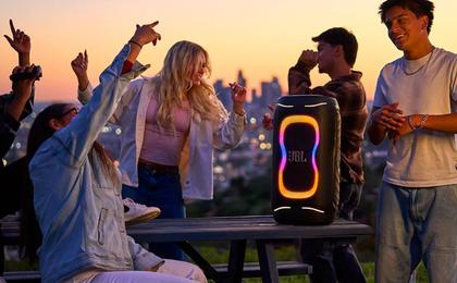 Imagem de Caixa de Som JBL Amplificada PartyBox 130 200W Branca