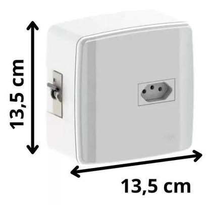 Imagem de Caixa Disjuntor Para Ar Condicionado + Tomada 20A Com Disjuntor  Sobrepor