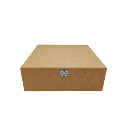Imagem de Caixa Mdf Cru 30x30x10 Cm Com Fecho Para Decorar Presente