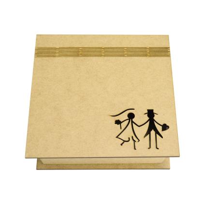 Imagem de Caixa Quadrada Tampa Dobravel Casal Noivos 15x15x5 Laser Mdf Madeira