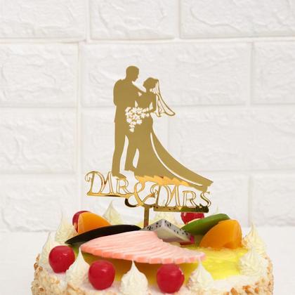 Imagem de Cake Topper HomeSoGood Wedding Bride Groom Acrílico Dourado 16 cm