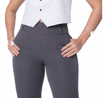 Imagem de Calça Flare De Alfaiataria Cinza Essencial