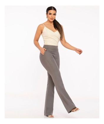 Imagem de Calça Flare De Alfaiataria Cinza Essencial