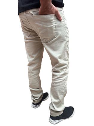 Imagem de calça jeans básica com elastano masculina com diversas cores todas em ótima qualidade moda