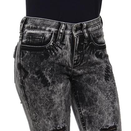 Imagem de Calça Jeans Feminina Cinza Bordada Boot Cut com Elastano Tassa 25430