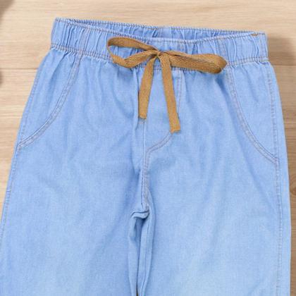 Imagem de Calça Jogger Infantil Jeans Azul Claro Com Detalhe Caramelo
