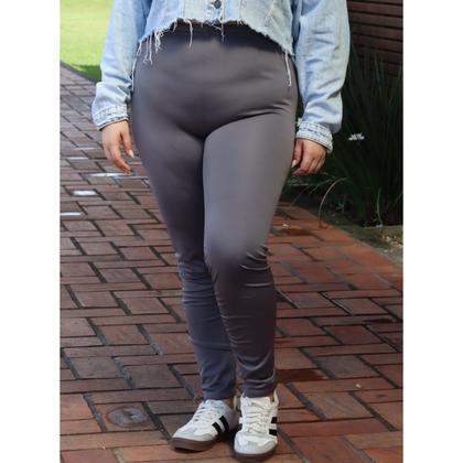 Imagem de Calça Legging Peluciada Básica Cor Lisa Suplex Conforte Leve e Quentinha Moda Outono Inverno Plus Size 3076.C1