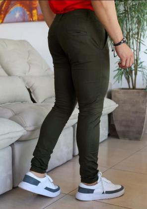 Imagem de calça masculina slim fit sarja com elastano