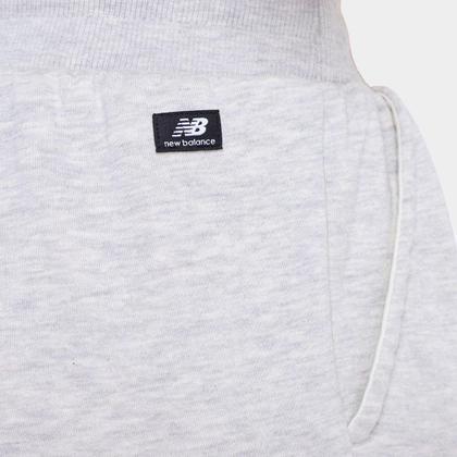 Imagem de Calça New Balance Essentials Basic Feminina