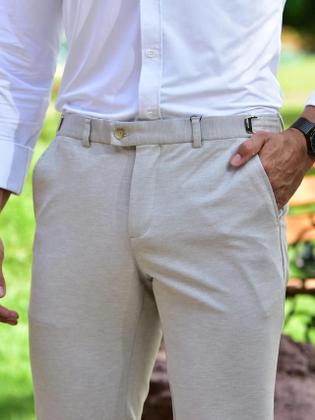 Calça Social Masculina Alfaiataria com Regulagem Slim com Tecnologia que não Amarrota Conquest Imagem de Calça Social Masculina Alfaiataria com Regulagem Slim com Tecnologia que não Amarrota Conquest