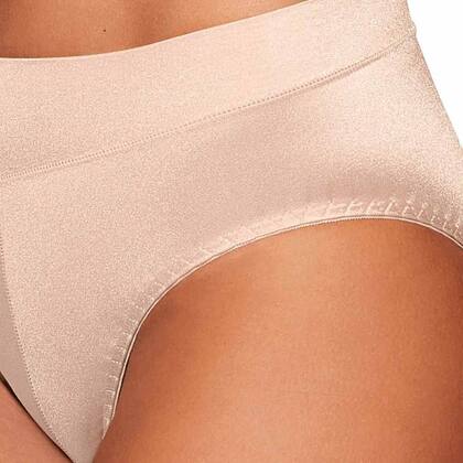 Imagem de Calcinha Cavada Plus Size Triumph Stepy Midi 24657