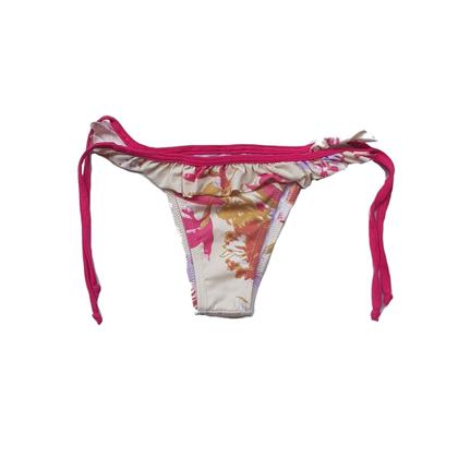 Calcinha de biquíni cortininha com babado - Corpo Dourado Moda Praia Imagem de Calcinha de biquíni cortininha com babado