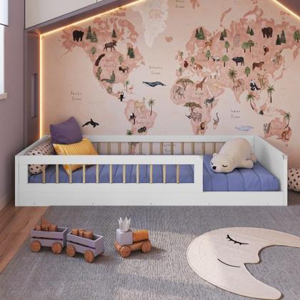 Imagem de Cama Infantil de Chão Montessoriana de Solteiro para Menino e Menina com Grade de Proteção Lateral