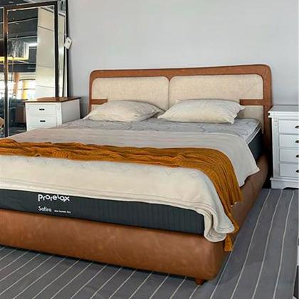Imagem de Cama Japonesa com Cabeceira Seo Yun King material sintético Caramelo / Linho Off White - Sallar Home