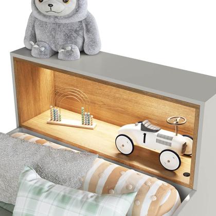 Imagem de Cama Montessoriana Infantil e Cômoda c/ 3 Gavetas e 2 Portas