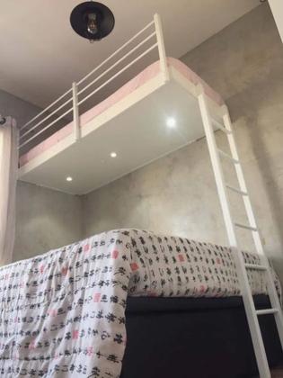 Imagem de Cama suspensa M6 Com LEDs Branca Carpintaria Moderna