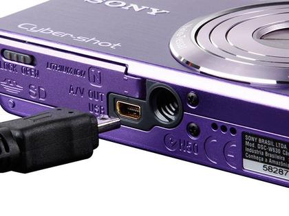 Câmera Digital Sony Cyber-Shot W630 16.1MP LCD 2,7 - Zoom Óptico