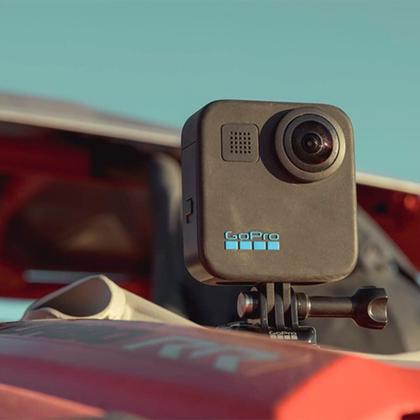 Imagem de Câmera GoPro Max 360, à Prova d'água, Vídeo 360 5.6K, Foto 360, Max HyperSmooth, Capturas com bastão invisível, Preto, CHDHZ-203-RW