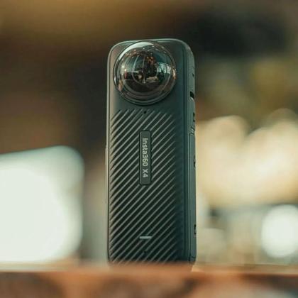 Imagem de Câmera insta360 x4 360 8k adventure bundle