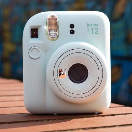 Imagem de Câmera Instantânea Instax Mini 12 Branca com Filme de 10 poses