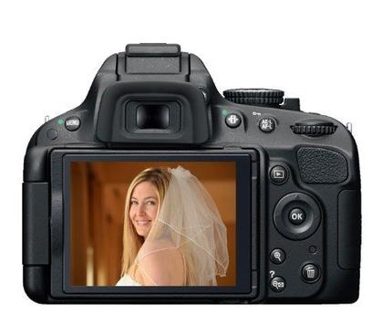 Câmera Nikon D5100 DSLR 16.2MP com lente 18-55mm f/3.5-5.6