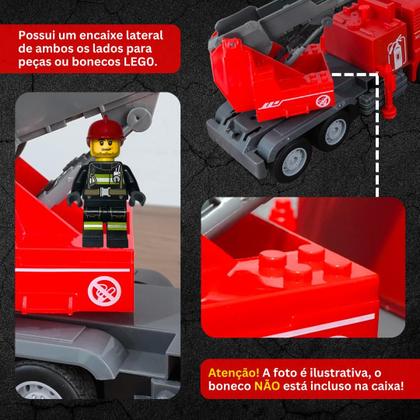 Imagem de Caminhão Bombeiro com Controle Remoto 116 Luz de LED Escada Manual Encaixe para Peças Tipo LEGO