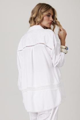 Imagem de Camisa Ampla Broderie Com Rendas Branco Yacamim A18