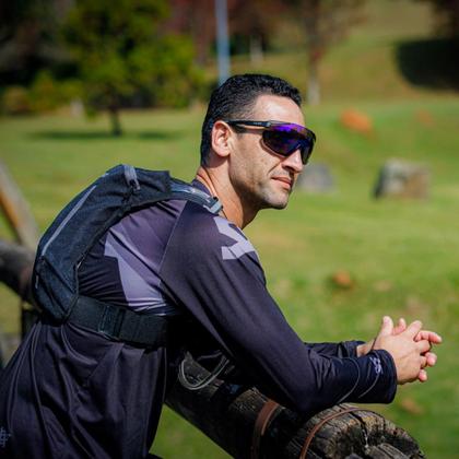 Imagem de Camisa Esportiva Manga Longa HUPI New Shadow All Black Unissex