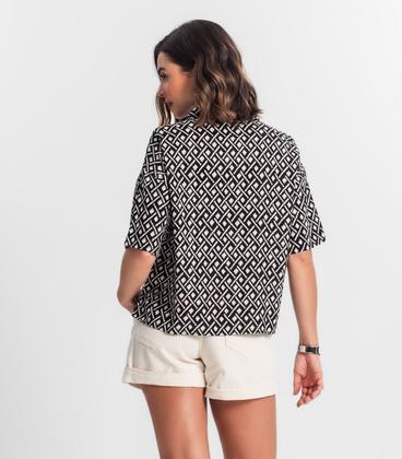 Imagem de Camisa Feminina Estampada Com Botões Select Preto