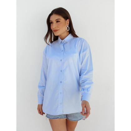 Imagem de Camisa Feminina Oversized Modelagem Ampla Manga Longa