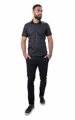 Imagem de Camisa Masculina Ixória Preta Manga Curta Slim Fit Básica