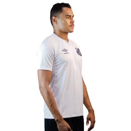Imagem de Camisa Masculina Umbro Santos Of.1 2025 Torcedor