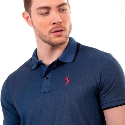 Camisa Polo Masculina Básica Piquet Algodão Confortável - John Pull Imagem de Camisa Polo Masculina Básica Piquet Algodão Confortável