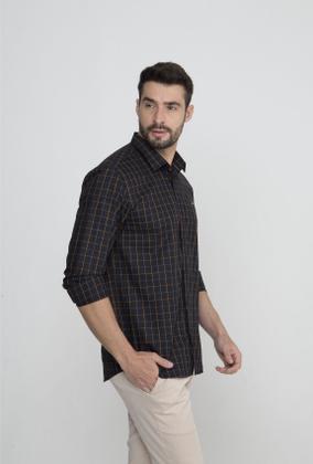 Imagem de Camisa Preta Listras