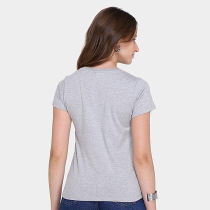 Imagem de Camiseta Básica Hering Slim World Feminina