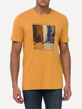 Imagem de Camiseta Calvin Klein Jeans Masculina Street View Amarela