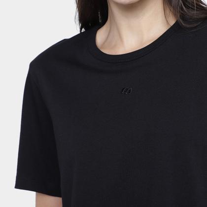 Imagem de Camiseta Colcci Básica Lisa Feminina