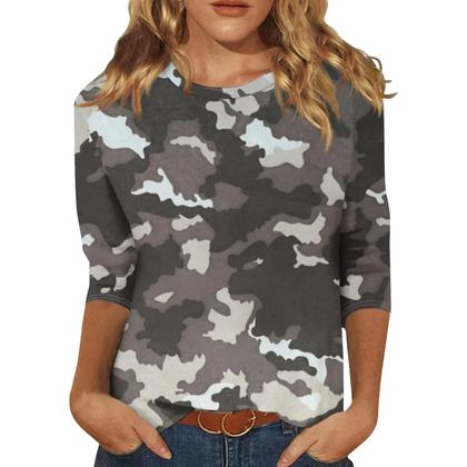 Imagem de Camiseta de Algodão com Estampa de Camuflagem - Manga 7/8 - Modelagem Regular - Primavera/Verão