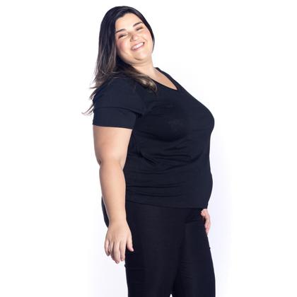 Imagem de Camiseta de Malha de Viscose Gola V Plus Size