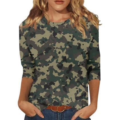 Imagem de Camiseta de Manga Sete com Estampa de Camuflagem - Modelagem Regular - Primavera/Verão