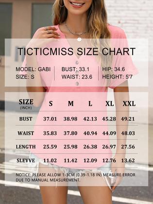 Imagem de Camiseta feminina TICTICMISS de manga curta com decote em V branca