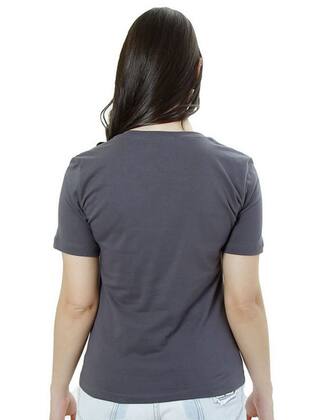 Imagem de Camiseta Ixória Básica Feminina Gola Redonda Cinza