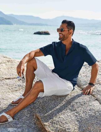 Imagem de Camiseta masculina casual casual de verão Henley azul marinho COOFANDY